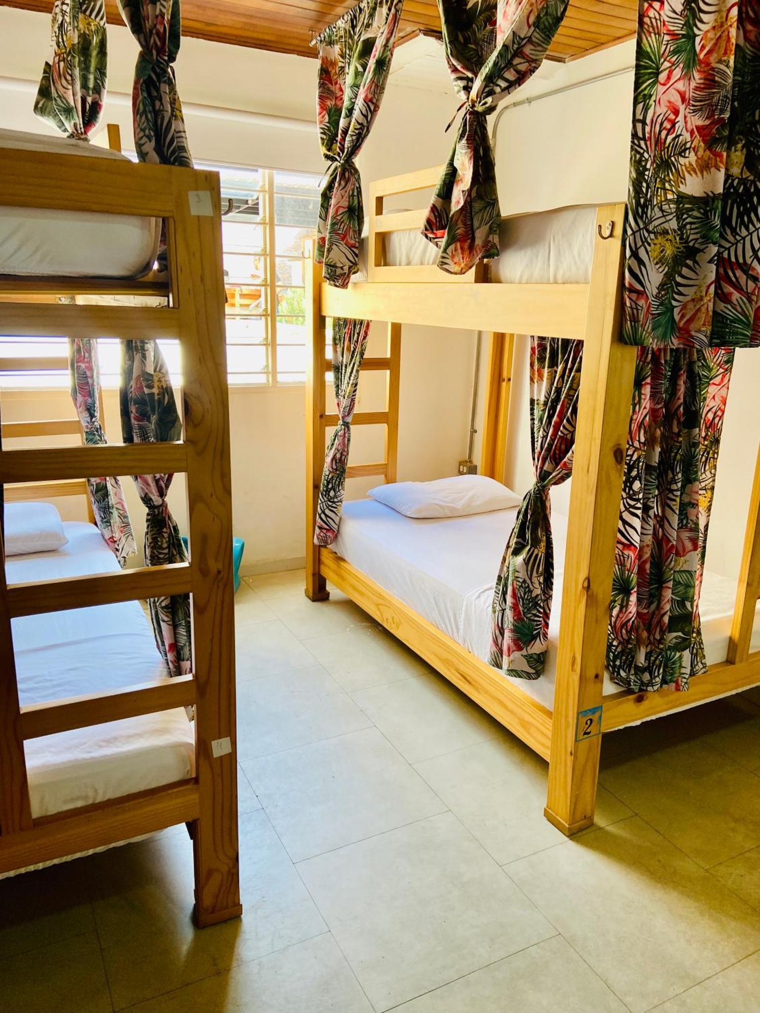 Oasis Cali Hostel Kültér fotó